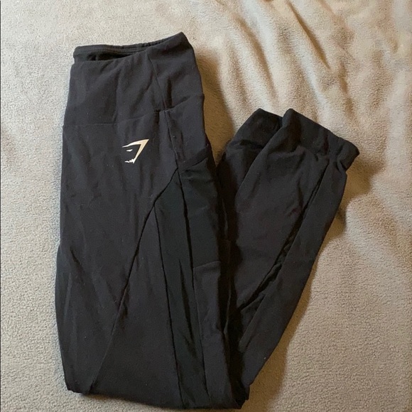 GYMSHARK Mid-Rise Black Leggings - Picture 1 of 1